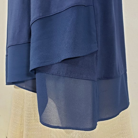 Vince Camuto Navy Blue Layered Mixed Media Top, M - Picture 3 of 6